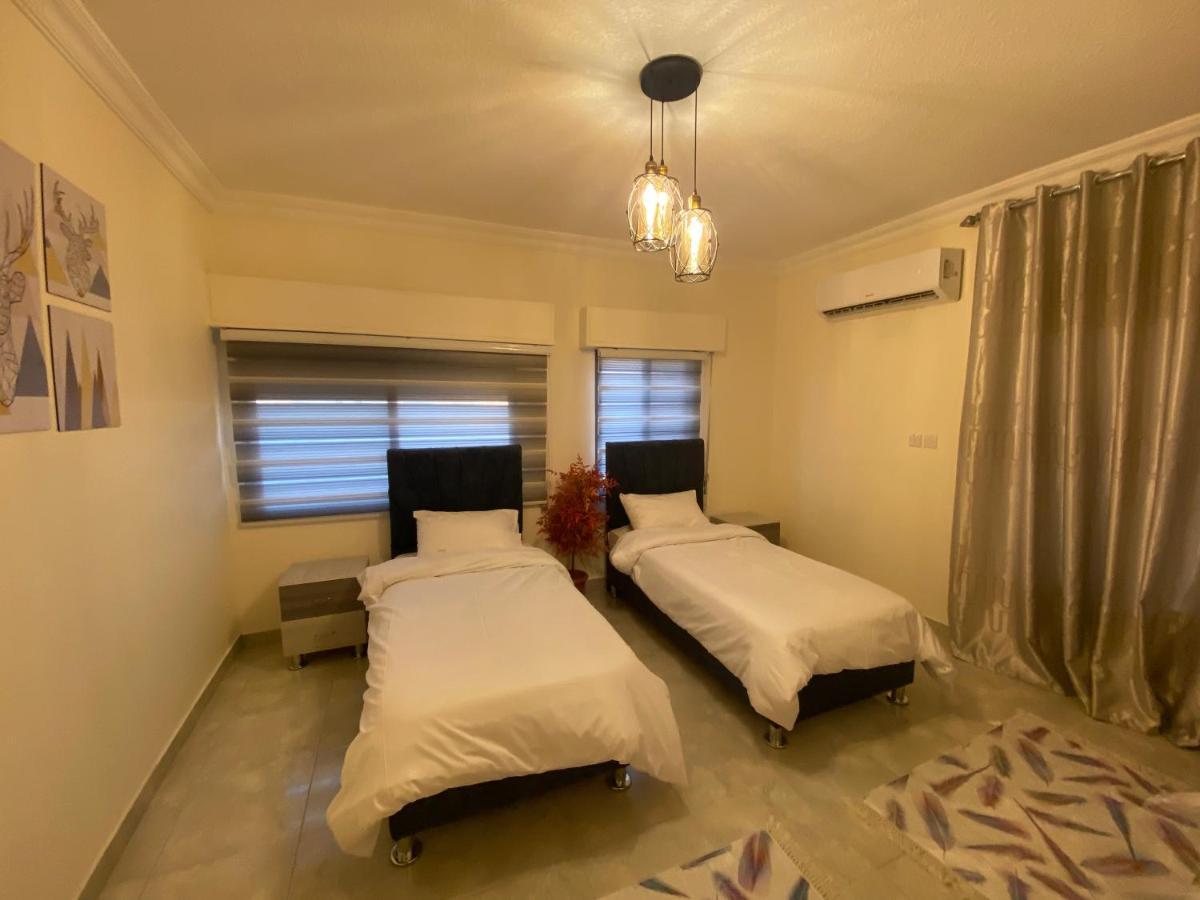 Lovely 3-Bedrooms Rental Unit Акаба Экстерьер фото