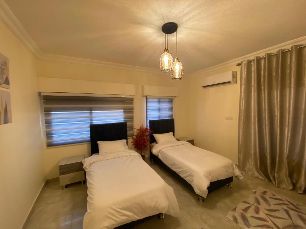 Lovely 3-Bedrooms Rental Unit Акаба Экстерьер фото