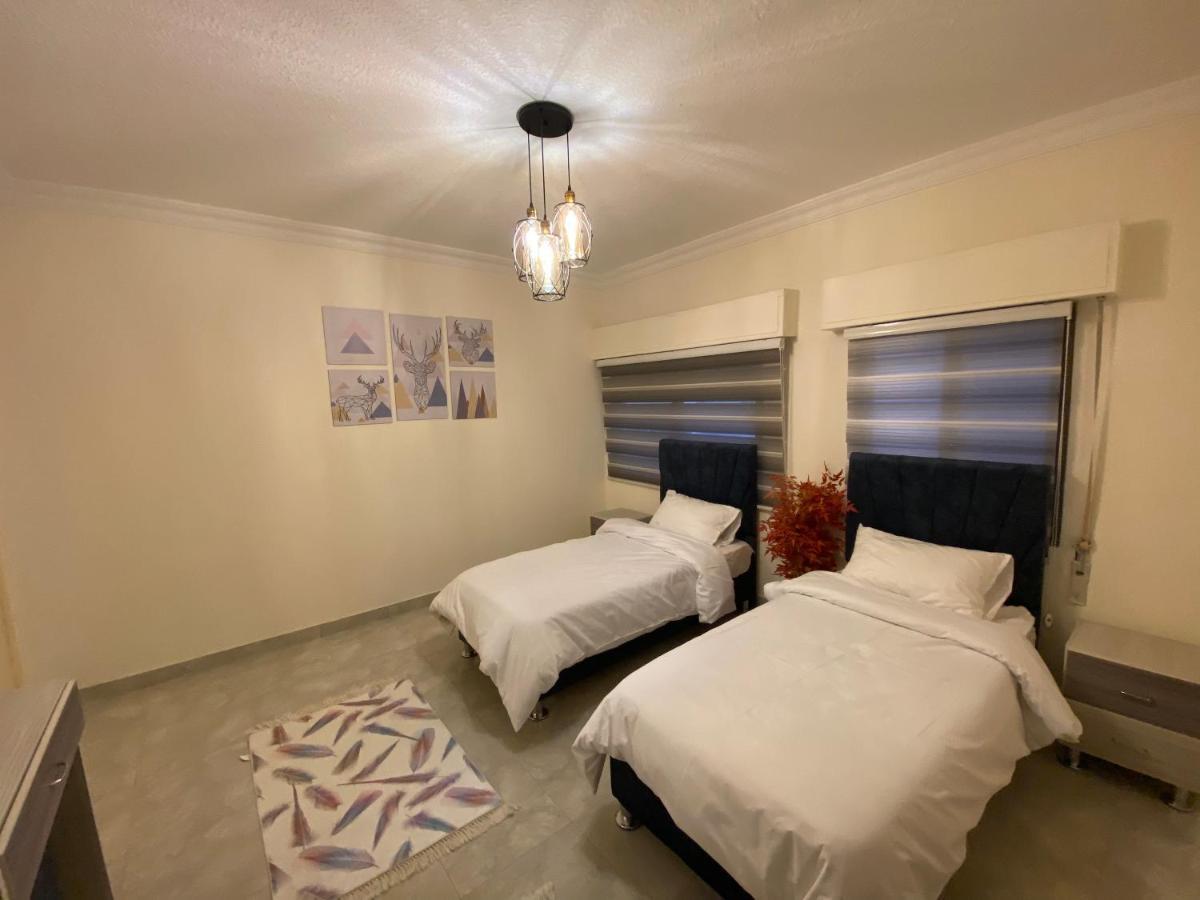 Lovely 3-Bedrooms Rental Unit Акаба Экстерьер фото
